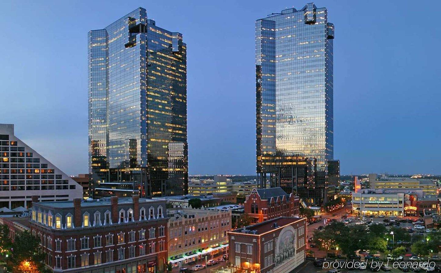 Embassy Suites By Hilton Fort Worth Downtown Amenities photo