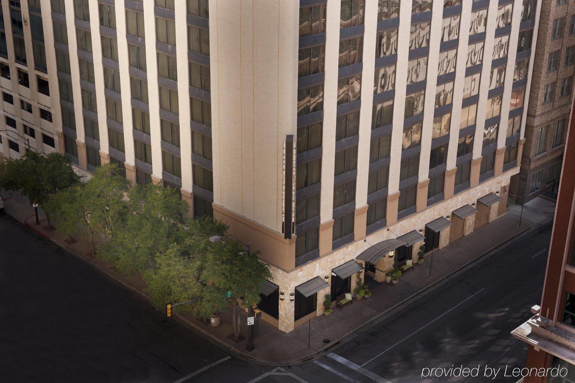 Embassy Suites By Hilton Fort Worth Downtown Exterior photo